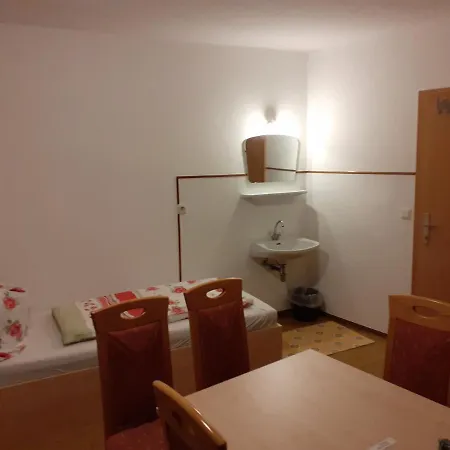 Pansiyon Gasthof Mayr Arbeiterzimmer *